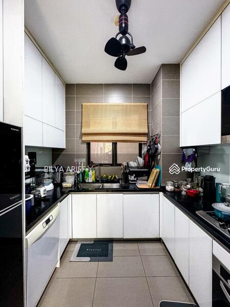 Untuk Dijual - Beethoven, Symphony Hills