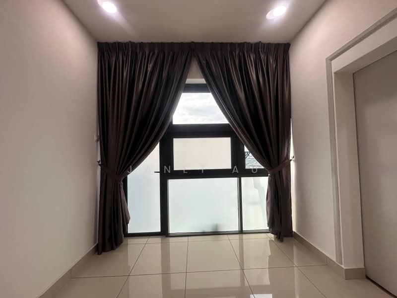 Service Residence for Rent at Pacific Star (Service Residence) - Janet Au - Corridor - PropertyGuru.com.my