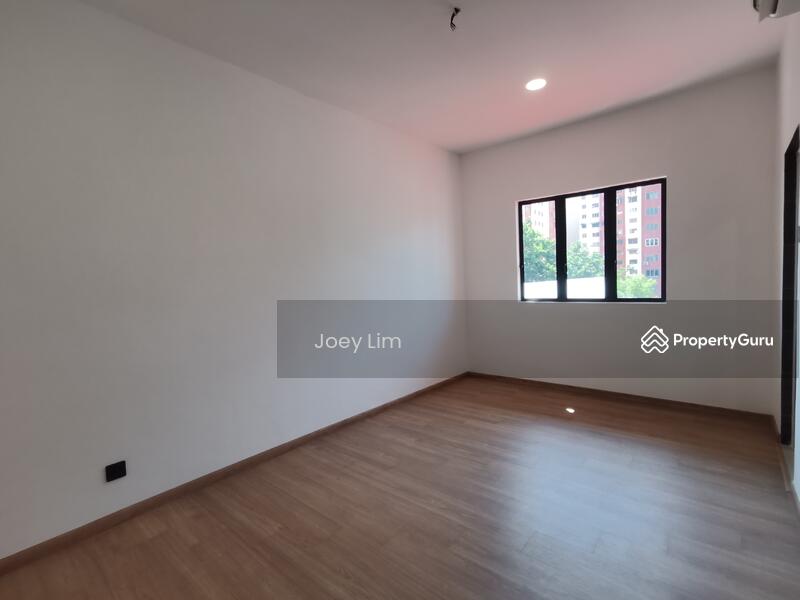 For Sale - Taman Desa