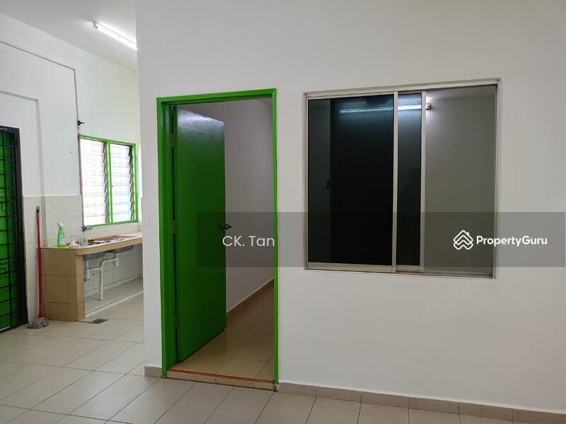 Untuk Disewa - Section 14
