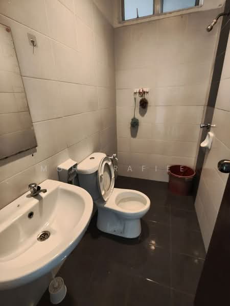 2-storey Terraced House for Sale in Bandar Baru Bangi (Selangor) - Mohd Rafiee - Bathroom - PropertyGuru.com.my