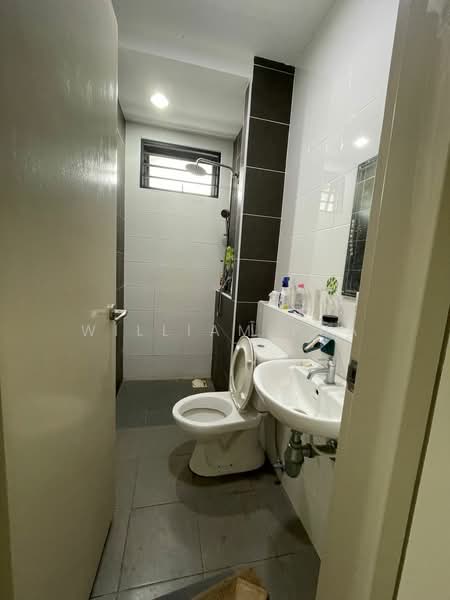 Periwinkle @ Bandar Rimbayu untuk Untuk Disewa - RM 2,800 /bulan, Mac 2026 - Bathroom - PropertyGuru.com.my