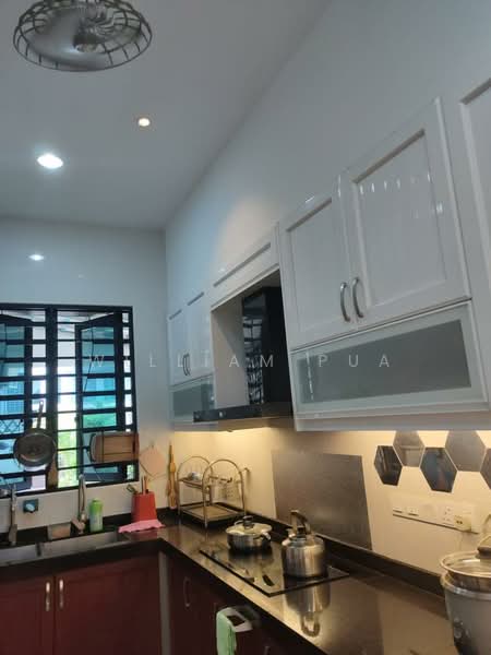 Periwinkle @ Bandar Rimbayu untuk Untuk Disewa - RM 2,800 /bulan, Mac 2026 - Kitchen - PropertyGuru.com.my