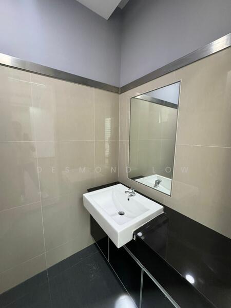 Office for Rent in Kampung Kerinchi (Bangsar South) (Kuala Lumpur) - Desmond Low - Bathroom - PropertyGuru.com.my