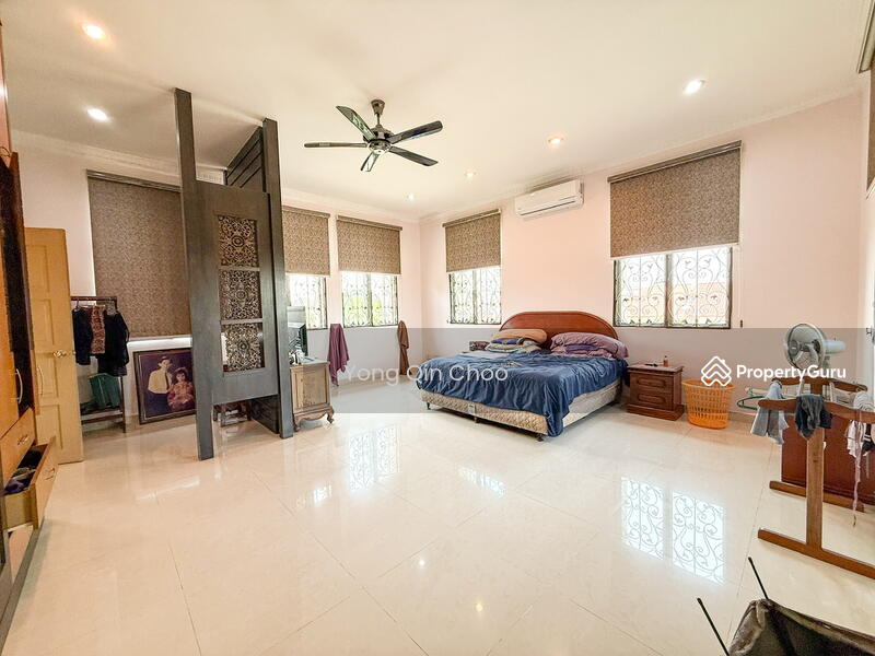 Bungalow for Sale in Kota Kemuning (Shah Alam) - Yong Qin Choo - Master Bedroom - PropertyGuru.com.my