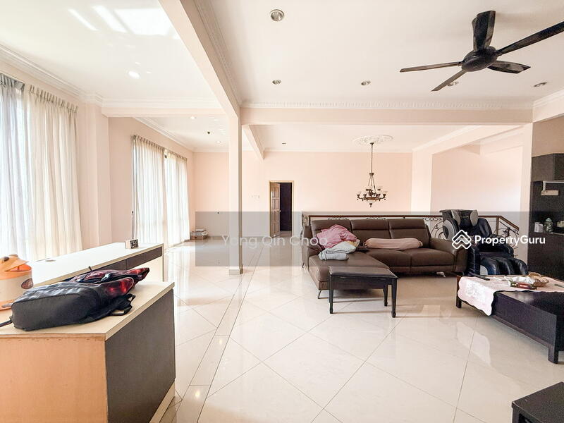 Bungalow for Sale in Kota Kemuning (Shah Alam) - Yong Qin Choo - Living Room - PropertyGuru.com.my