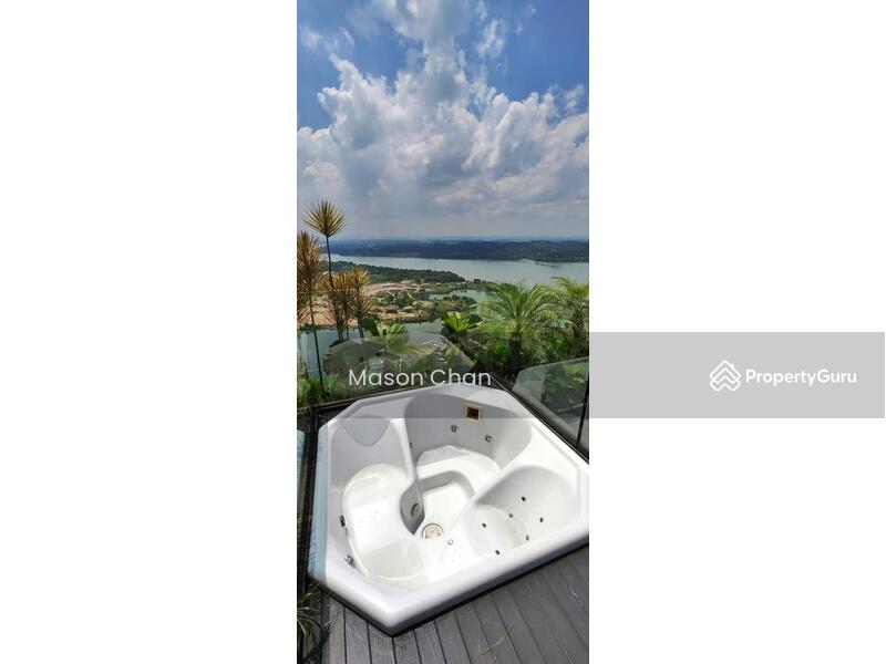 Jacuzzi