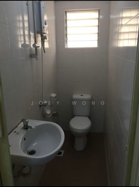 Apartment for Sale at Vistaria - Joey Wong - Bathroom - PropertyGuru.com.my