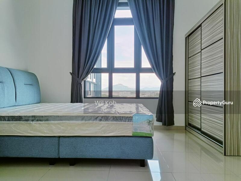 Middle Bedroom