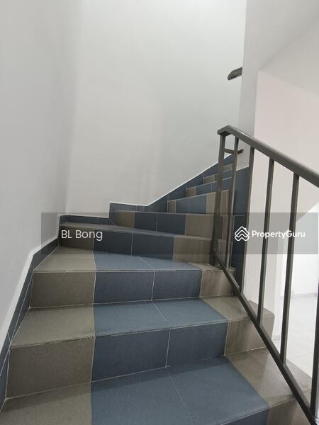 2-storey Terraced House for Sale in Taman Muzaffar Heights (Bukit Katil) - BL Bong - Stairs - PropertyGuru.com.my