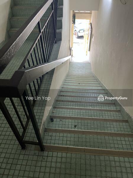 Shop / Office for Sale in Taman Cheras Indah (Cheras) - Yee Lin Yap - Stairs - PropertyGuru.com.my