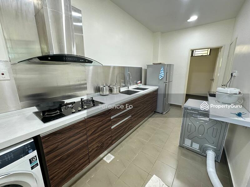 Cluster House for Sale in Taman Adda Heights (Tebrau) - Terence Eo - Kitchen - PropertyGuru.com.my