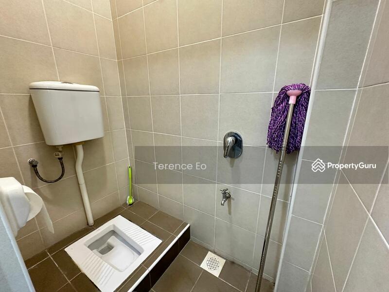 Cluster House for Sale in Taman Adda Heights (Tebrau) - Terence Eo - Bathroom - PropertyGuru.com.my