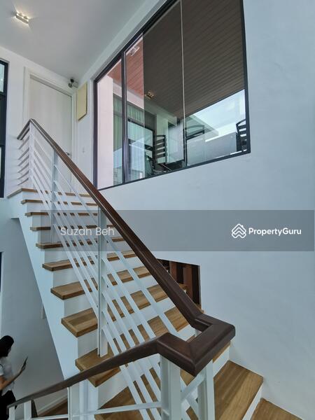 For Sale - Water Villa House at The Light City Gelugor
