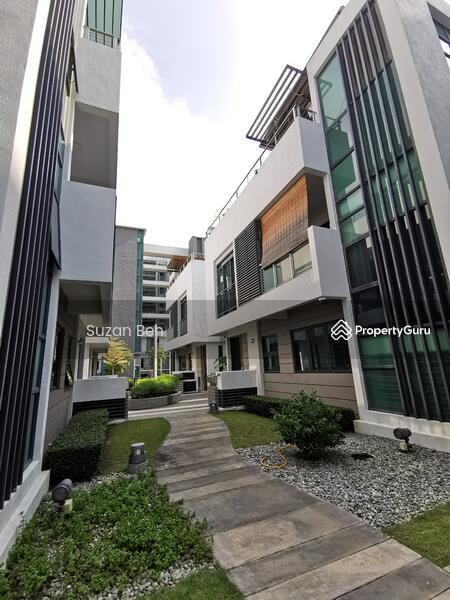 For Sale - Water Villa House at The Light City Gelugor