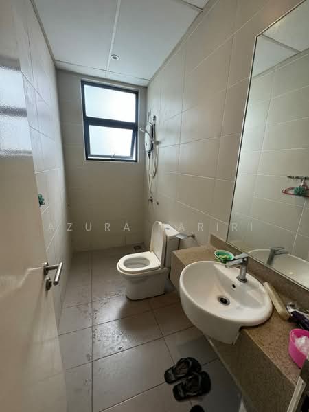 Condominium for Rent at Chymes @ Gurney - Azura Hariri - Bathroom - PropertyGuru.com.my