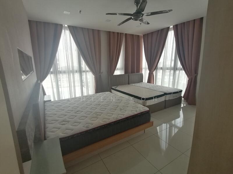 Service Residence for Rent in Damansara Jaya (Petaling Jaya) - Chien Koh - Master Bedroom - PropertyGuru.com.my