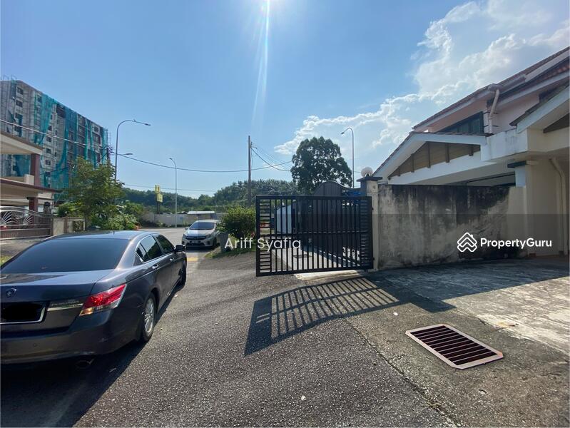 Rumah Teres 2-Tingkat untuk Dijual di Desa Kasia (Nilai) - Ariff Syafiq - Exterior - PropertyGuru.com.my