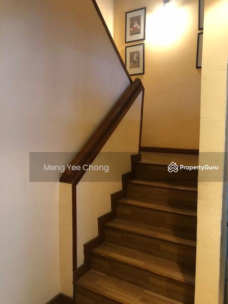 Office for Sale in Taman Meru (Klang) - Mindy Chong - Stairs - PropertyGuru.com.my