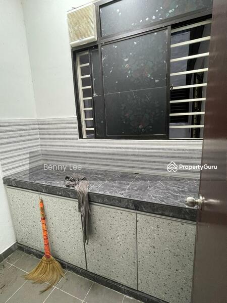 Kondominium untuk Disewa di Residensi Zamrud - Benny Lee - Kitchen - PropertyGuru.com.my