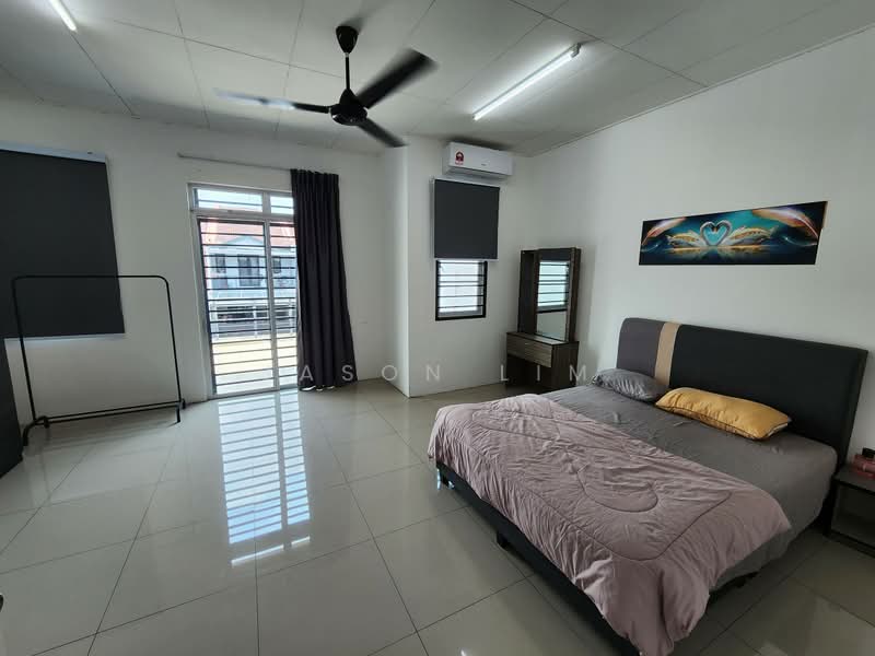 2-storey Terraced House for Rent in Austin Crest (Johor Bahru) - Jason Lim - Bedroom - PropertyGuru.com.my