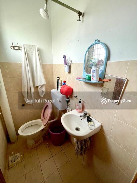 Taman Puncak Jalil untuk Untuk Dijual - RM 480,000, Mac 2026 - Bathroom - PropertyGuru.com.my