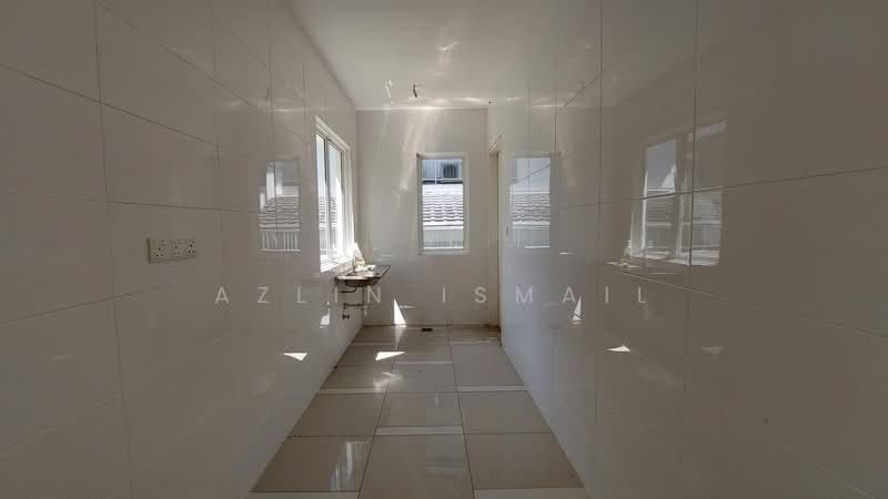 Rumah Berkembar untuk Dijual di Seremban (Negeri Sembilan) - Azlin Ismail - Bathroom - PropertyGuru.com.my