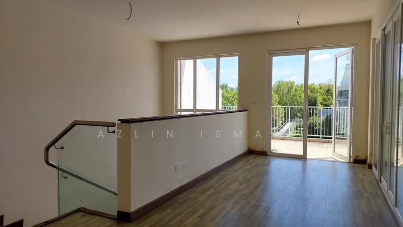 Rumah Berkembar untuk Dijual di Seremban (Negeri Sembilan) - Azlin Ismail - Living Room - PropertyGuru.com.my
