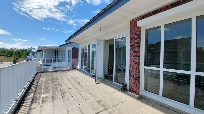 Rumah Berkembar untuk Dijual di Seremban (Negeri Sembilan) - Azlin Ismail - Balcony - PropertyGuru.com.my