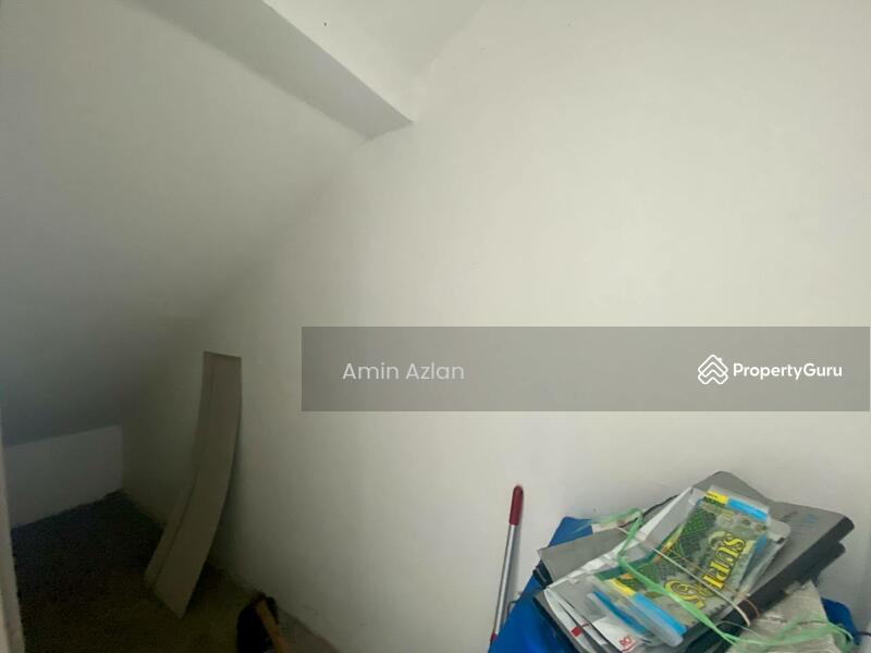 For Sale - Taman Aman Putri