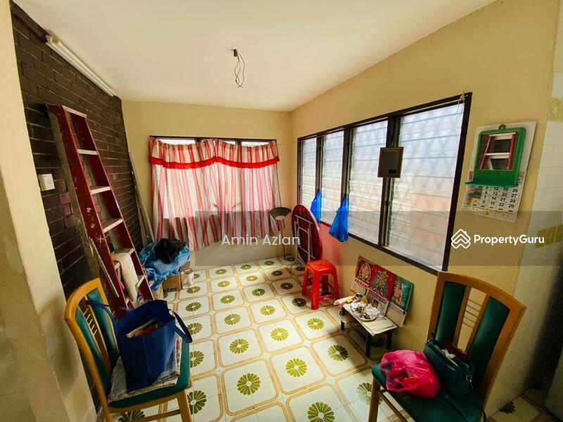 2-storey Terraced House for Sale in Batu Caves (Selangor) - Amin Azlan - Study - PropertyGuru.com.my