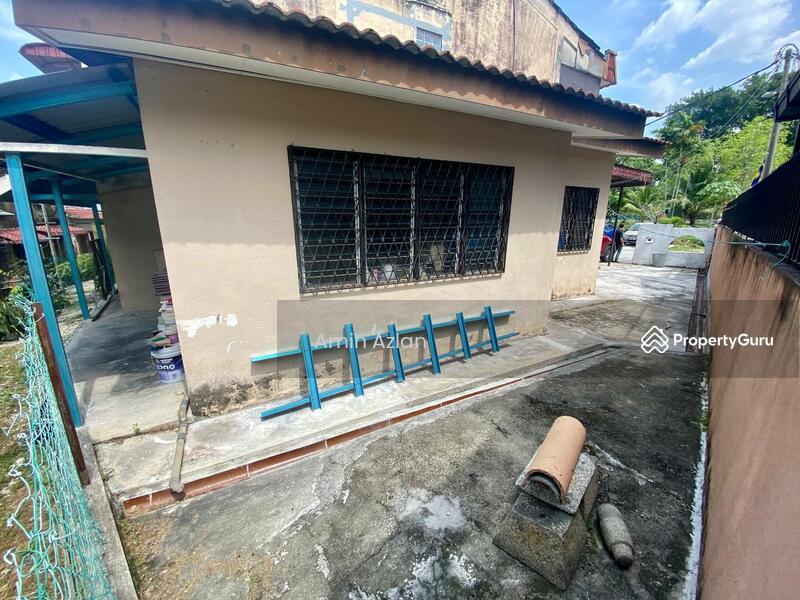 2-storey Terraced House for Sale in Batu Caves (Selangor) - Amin Azlan - Exterior - PropertyGuru.com.my