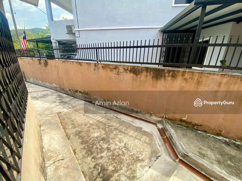 2-storey Terraced House for Sale in Batu Caves (Selangor) - Amin Azlan - Exterior - PropertyGuru.com.my