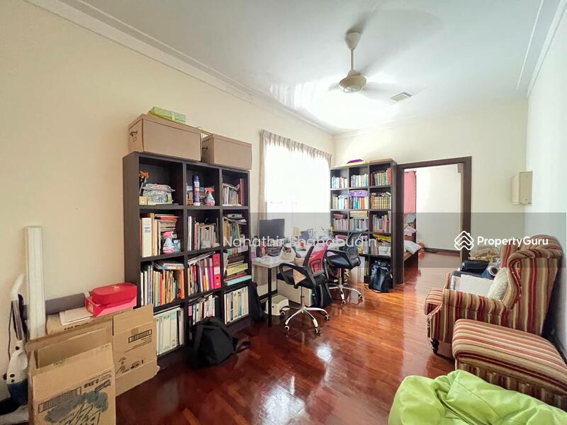 2-storey Terraced House for Sale in Bukit Jelutong (Shah Alam) - Nahathir Shahabudin - Study - PropertyGuru.com.my