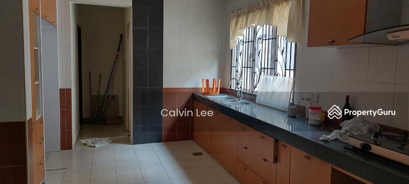 2-storey Terraced House for Sale in Kota Kemuning (Shah Alam) - Calvin Lee - Kitchen - PropertyGuru.com.my