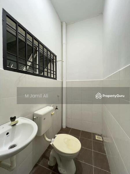 Terraced House for Sale in Batu Pahat (Johor) - M Jamil Ali - Bathroom - PropertyGuru.com.my