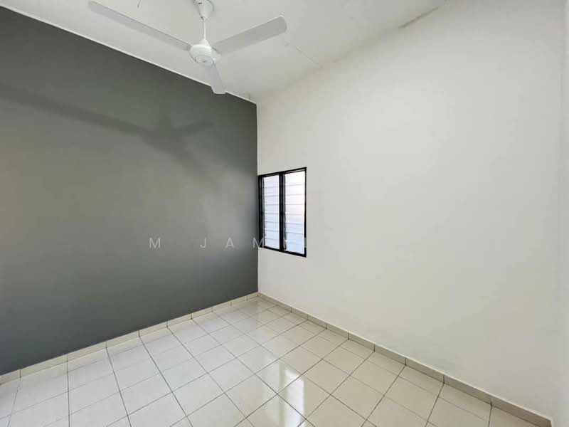 Terraced House for Sale in Batu Pahat (Johor) - M Jamil Ali - Bedroom - PropertyGuru.com.my
