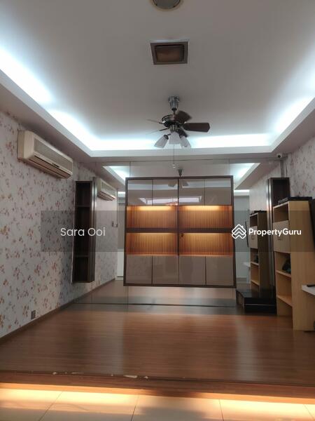 Family area Upper Floor