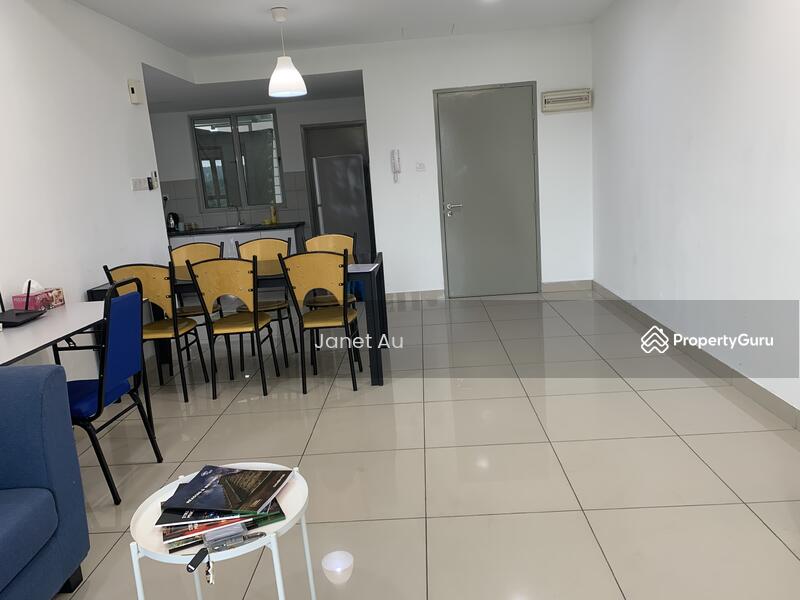 Servis Apartment untuk Disewa di Park @ One South - Janet Au - Living Room - PropertyGuru.com.my