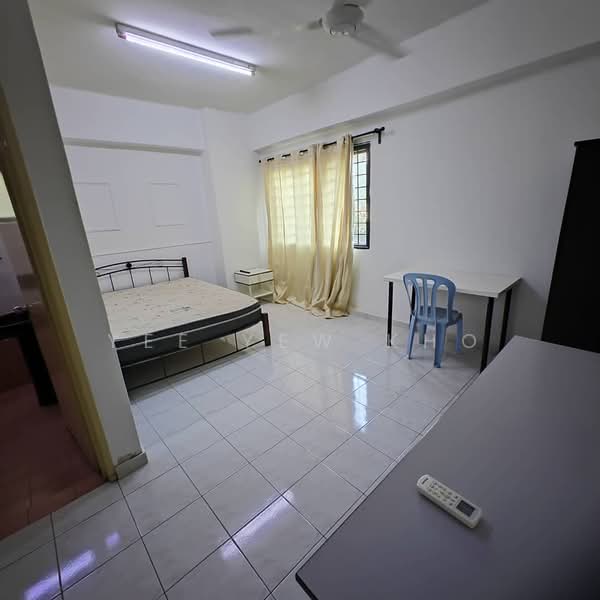 Condominium for Rent at Vista Komanwel C - Yee Yew Kho - Bedroom - PropertyGuru.com.my