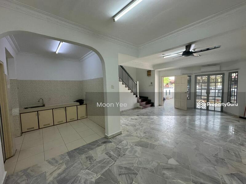 Terraced House for Sale in Usj 13 (Subang Jaya) - Moon Yee - Kitchen - PropertyGuru.com.my