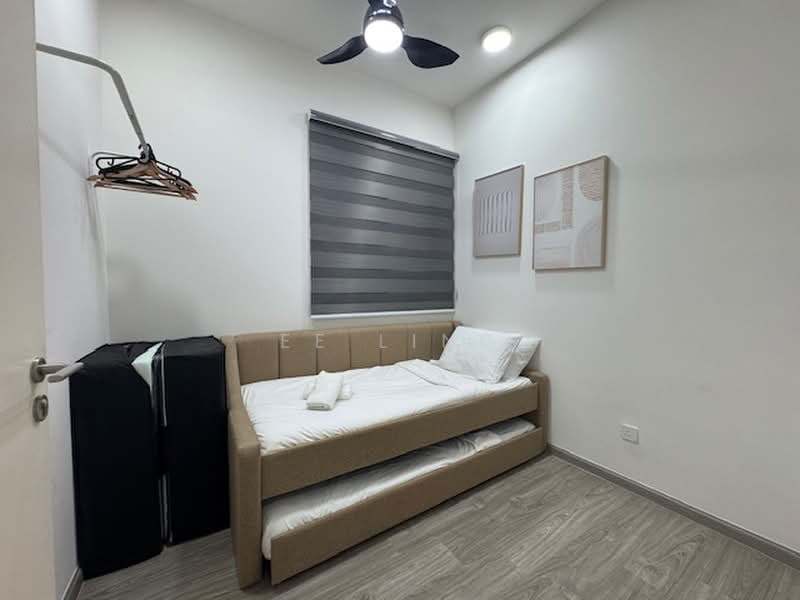 Servis Apartment untuk Disewa di The Arcuz - EE Ling - Third bedroom - PropertyGuru.com.my