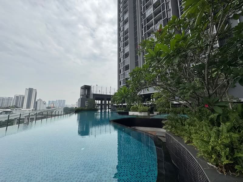 Servis Apartment untuk Disewa di The Arcuz - EE Ling - Pool - PropertyGuru.com.my