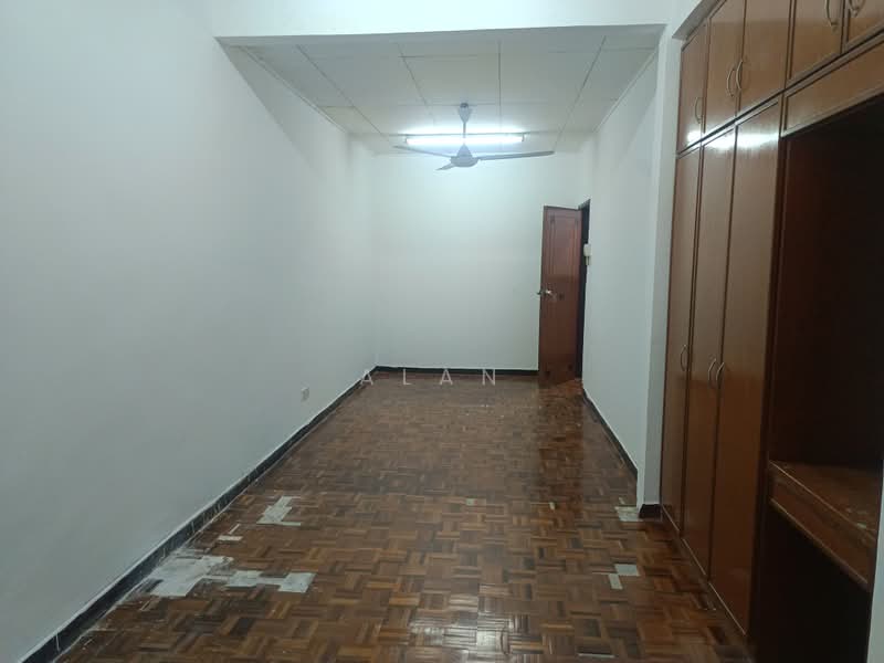 2.5-storey Terraced House for Sale in Usj 4 (Subang Jaya) - Alan Wong - PropertyGuru.com.my