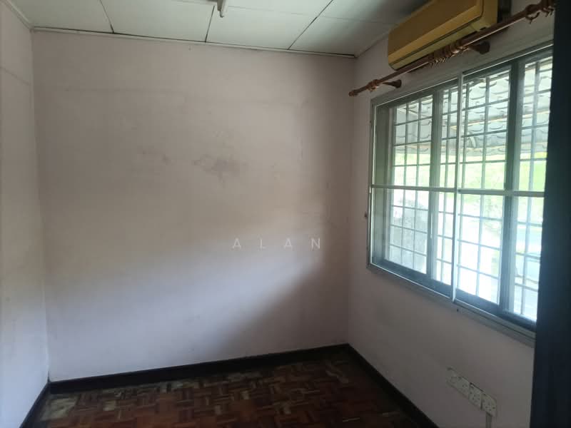 2.5-storey Terraced House for Sale in Usj 4 (Subang Jaya) - Alan Wong - PropertyGuru.com.my