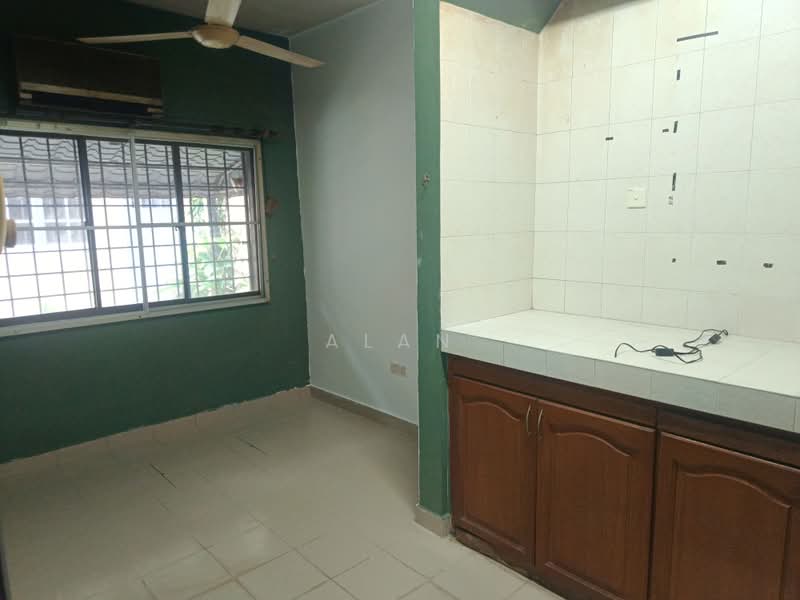 2.5-storey Terraced House for Sale in Usj 4 (Subang Jaya) - Alan Wong - PropertyGuru.com.my