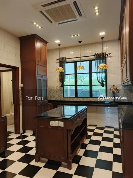 Rumah Banglo untuk Dijual di Leisure Farm (Gelang Patah) - Fan Fan - Kitchen - PropertyGuru.com.my