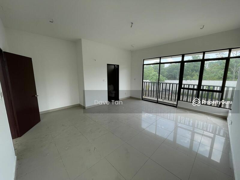 2-storey Terraced House for Sale in Rawang (Selangor) - Dave Tan - Living Room - PropertyGuru.com.my
