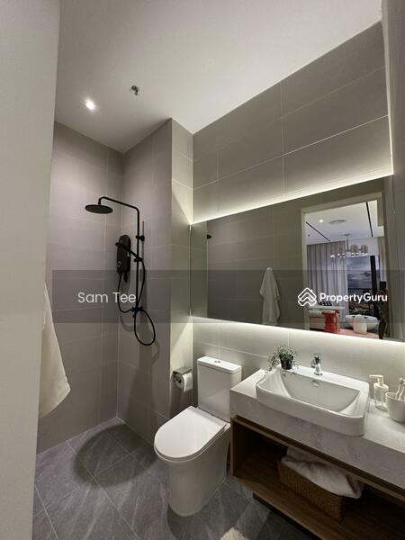 Service Residence for Sale at Summer Suites - Residensi Bukit Meldrum - Sam Tee - Bathroom - PropertyGuru.com.my