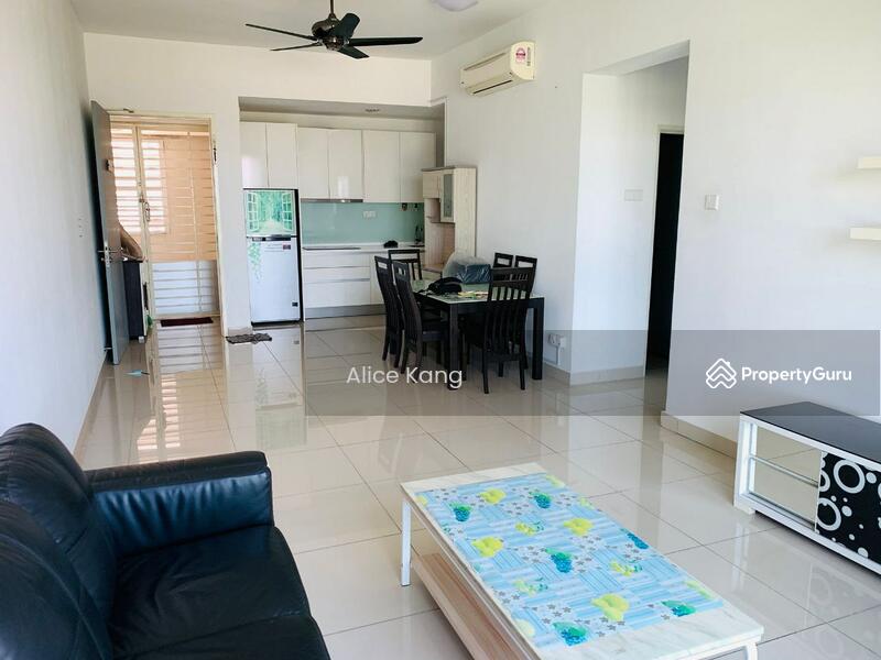 Servis Apartment untuk Dijual di Tropez Residences - Alice Kang - Living Room - PropertyGuru.com.my